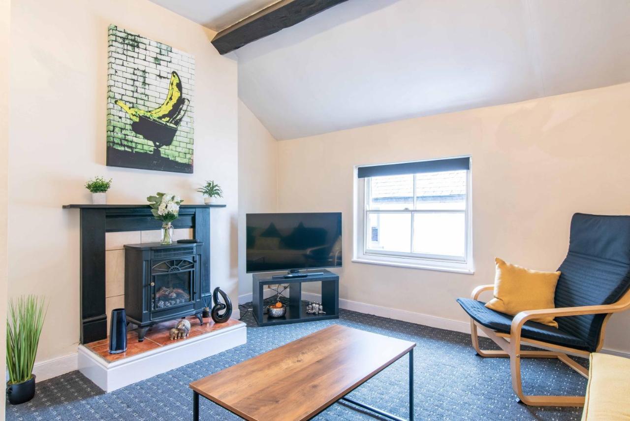Characterful 2 Bedroom Apartment - Central Location Castle Donington Exterior photo