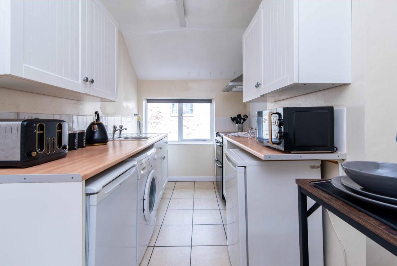 Characterful 2 Bedroom Apartment - Central Location Castle Donington Exterior photo